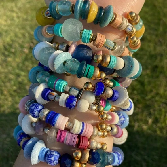 2 piece Handmade bracelet set /stack, in beachy blues. And pinks - Picture 14 of 14